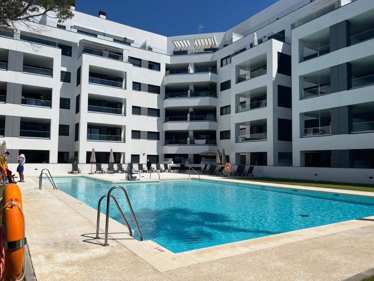 New Build Modern Ap 4 Min Walk To The Beach And Marbella Old Town ภายนอก รูปภาพ